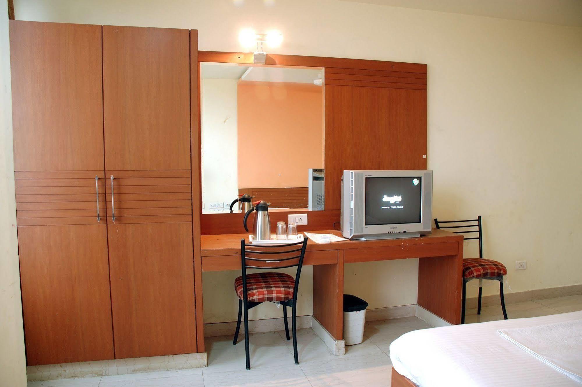 Hotel Imperial Classic Haydarabad Dış mekan fotoğraf