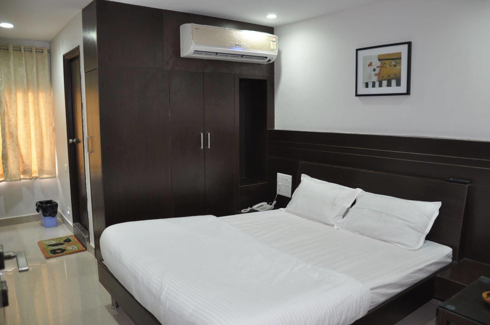 Hotel Imperial Classic Haydarabad Dış mekan fotoğraf